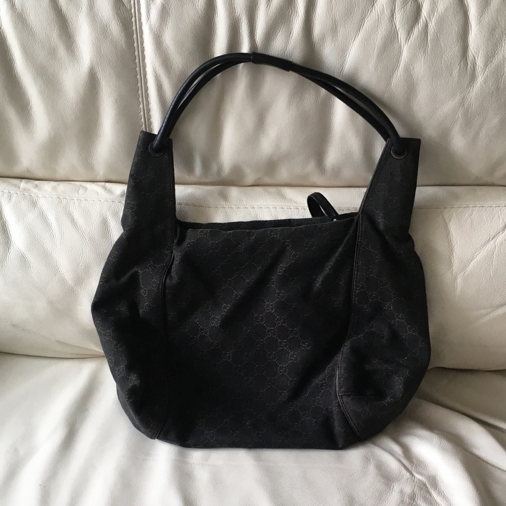 Gucci shoulder bag
